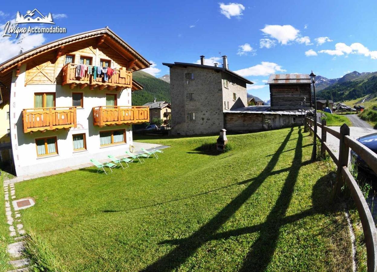 Alpen Royal By Livigno Accomodation Exterior photo