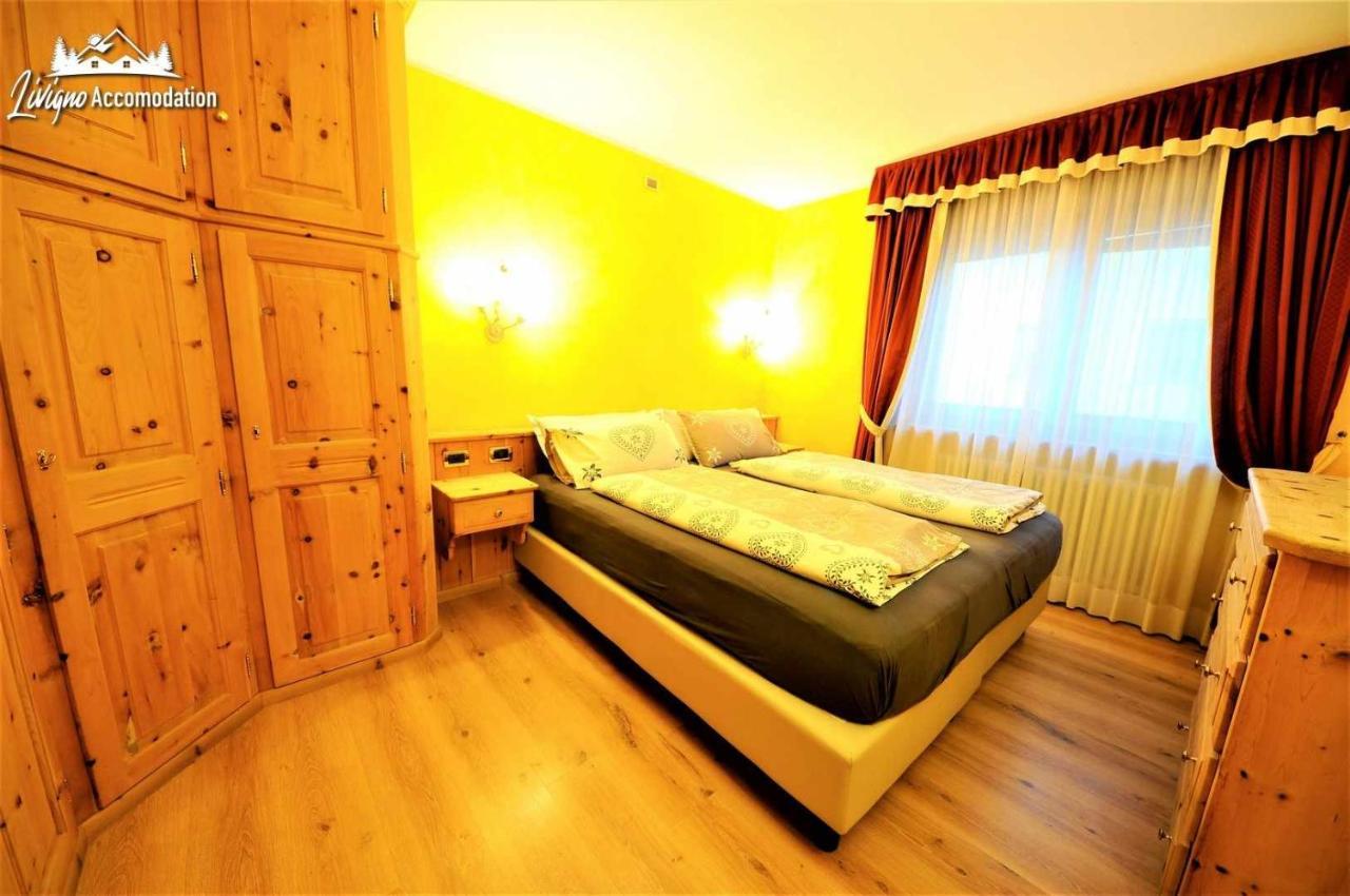Alpen Royal By Livigno Accomodation Exterior photo