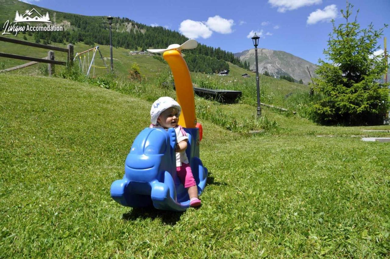 Alpen Royal By Livigno Accomodation Exterior photo
